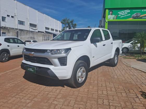 CHEVROLET S10 2.8 16V TURBO DIESEL WT CD 4X4 MANUAL CHEVROLET S10 2.8 16V TURBO DIESEL WT CD 4X4 MANUAL